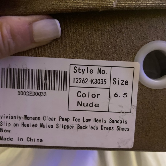 Woman’s clear heel, née never worn - Picture 3 of 3